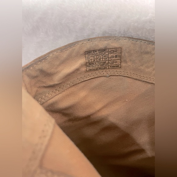 UGG women’s 10 Annie Western Preppy Fall Ankle Boots in Brown Leather - Picture 9 of 9